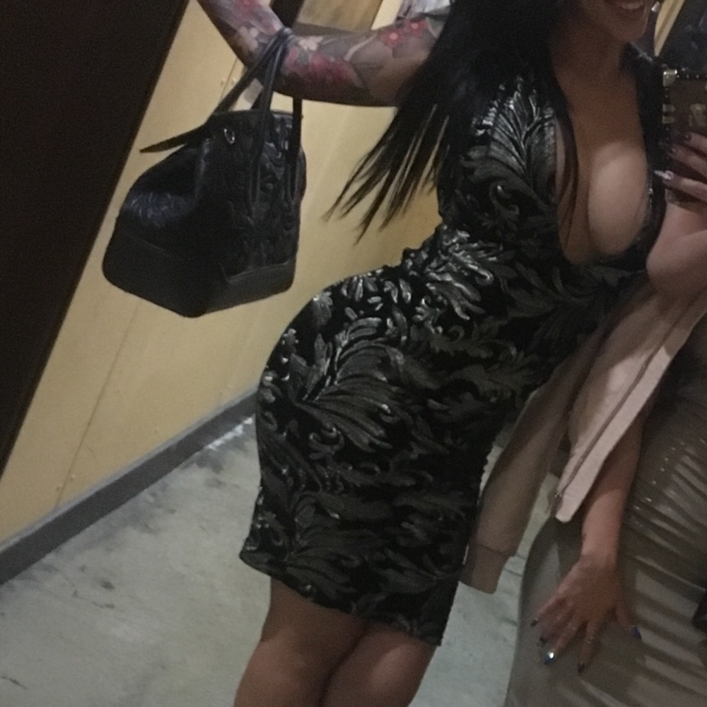 Fashion nova dress